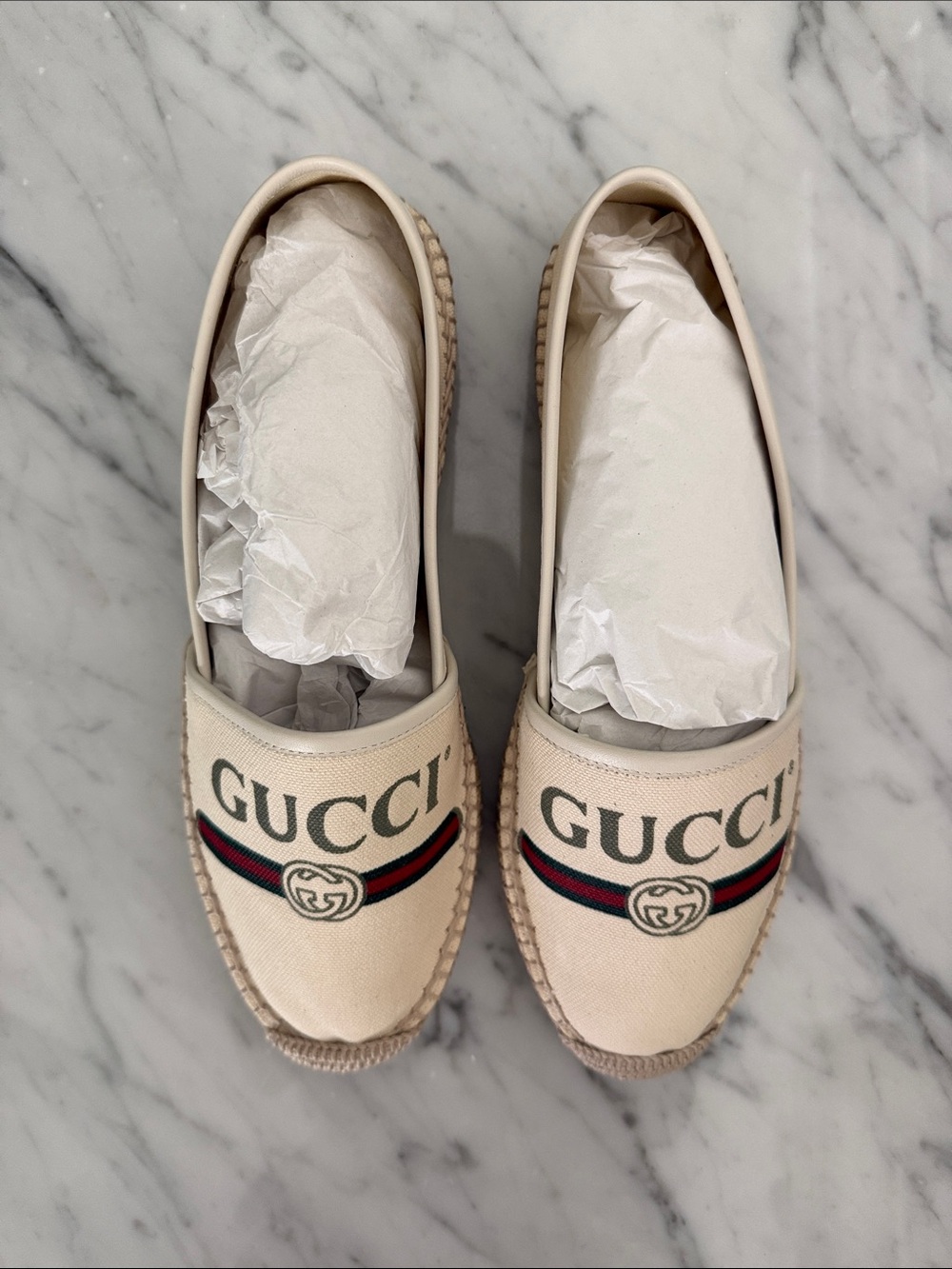 Gucci Brand New Cream Canvas Espadrilles with Logo - Picture 2 of 6